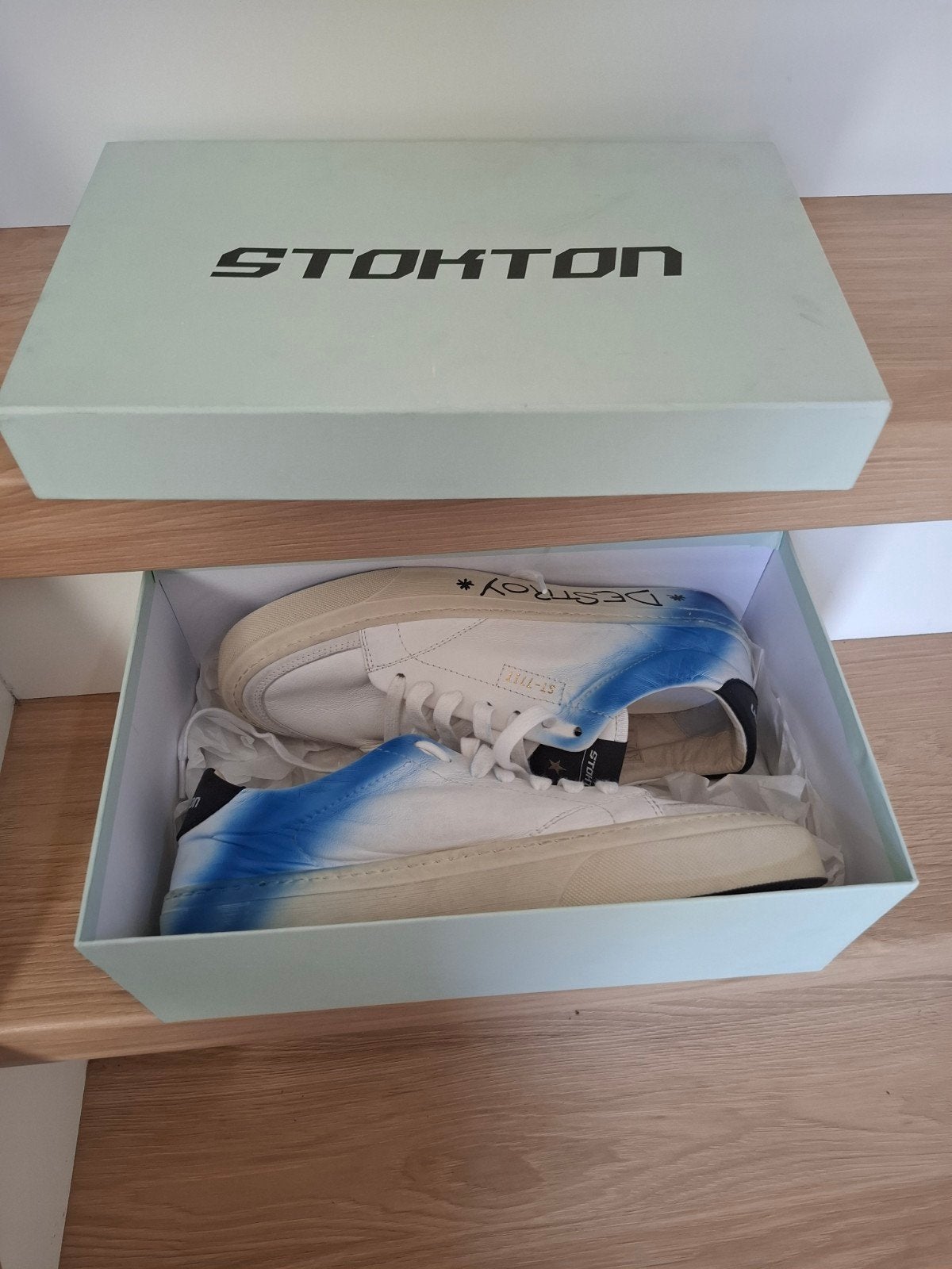 Nieuwe heren sneakers maat 42 Stokton witte gympen, Ophalen of Verzenden, Nieuw, Wit