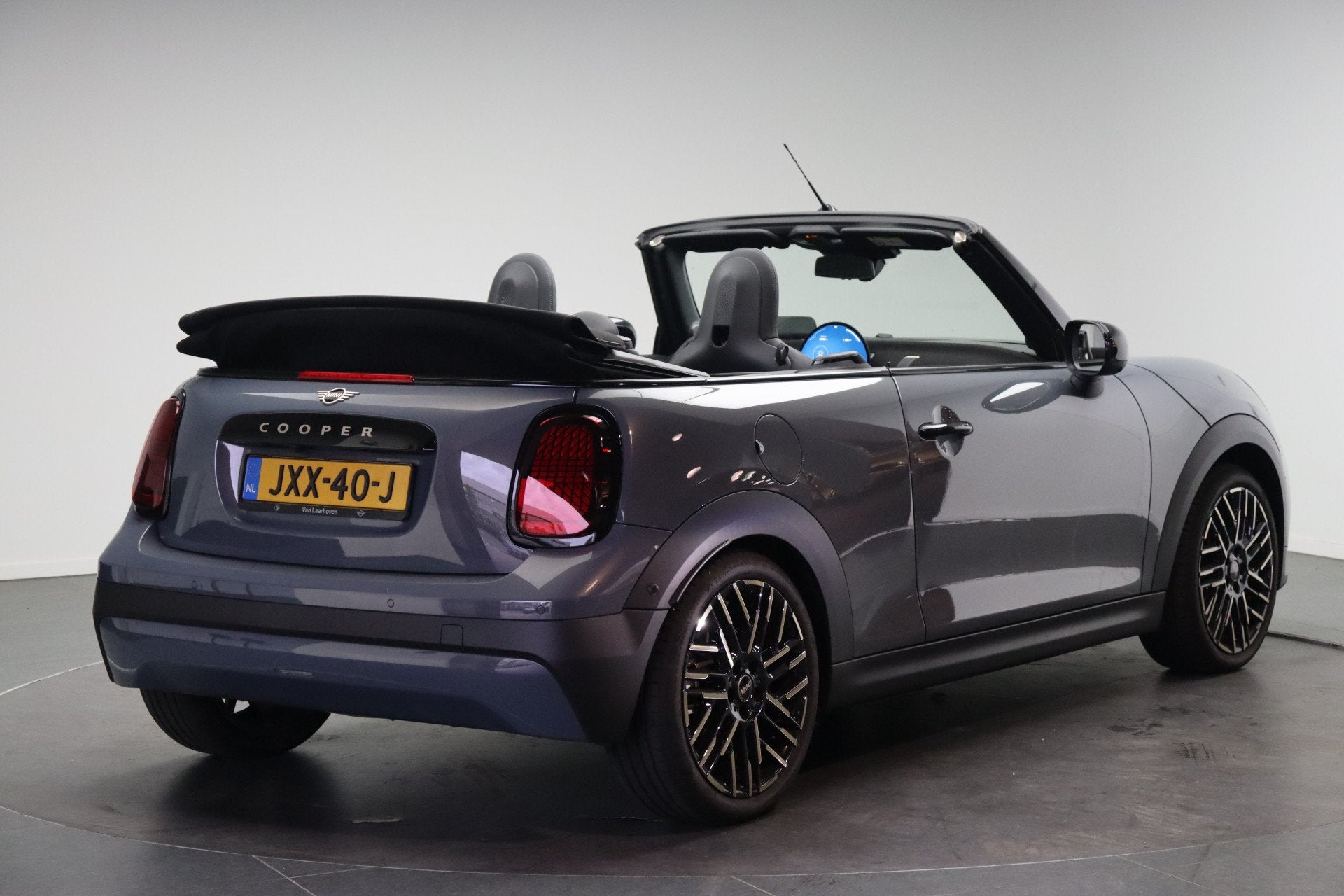 MINI Cabrio Cooper C Automaat / Favoured / Pakket L / Favour, Auto's, 15 km/l, 4 stoelen, Bedrijf, 165 pk