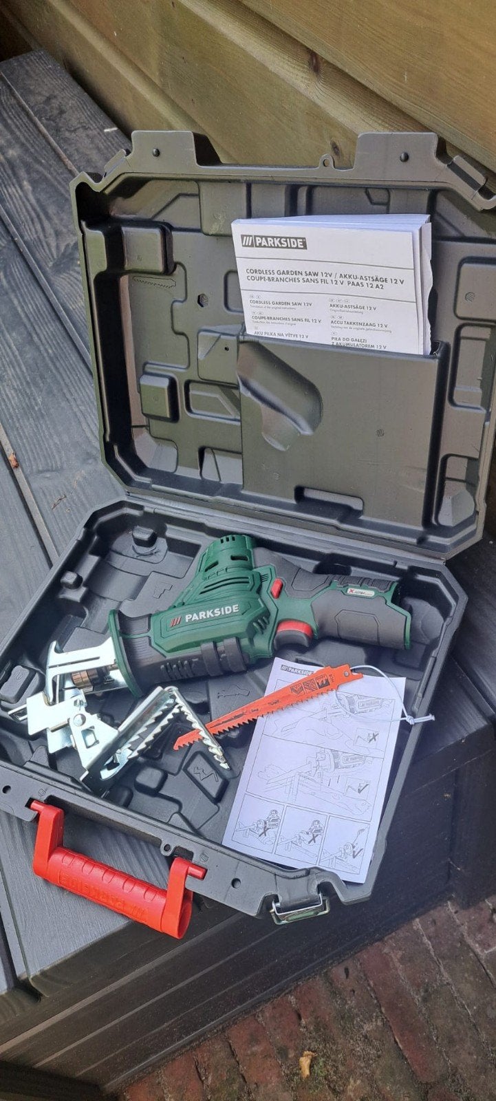 Parkside Accu Takkenzaag 12V - Snoeizaag, Minder dan 30 mm, Ophalen of Verzenden, Reciprozaag, Minder dan 600 watt