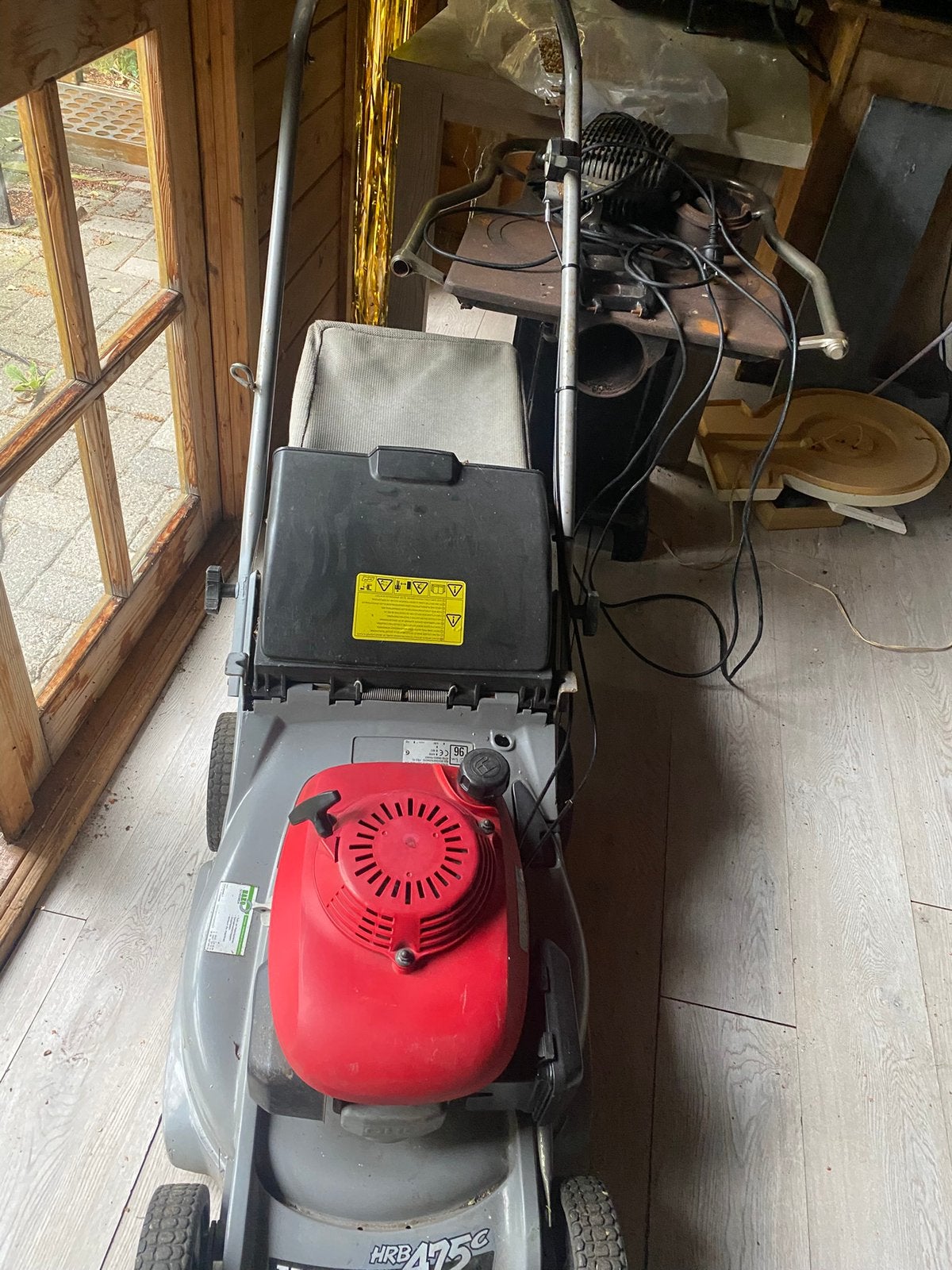 Honda grasmaaier in perfecte staat,met messenrem, Tuin en Terras, Grasmaaiers, Ophalen, Cirkelmaaier, Versnellingen, Zo goed als nieuw