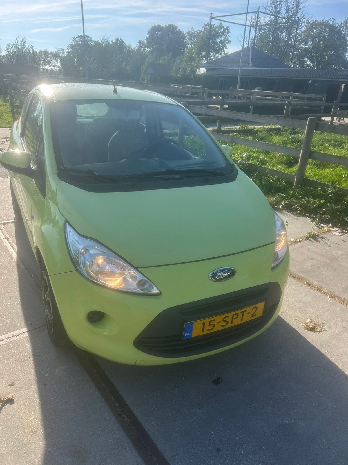 Ford Ka 1.2 69pk 2011 Groen, Voorwielaandrijving, Stof, 4 cilinders, 4 stoelen