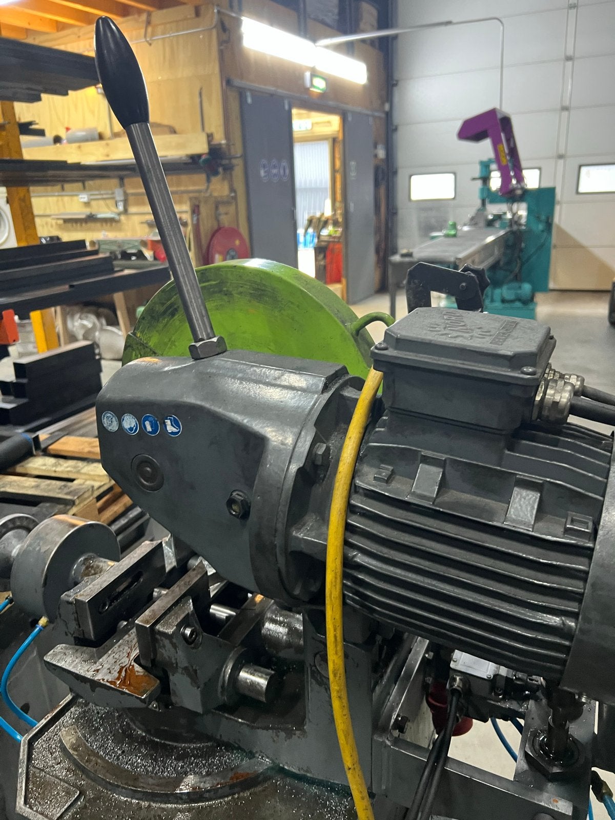 Bewo 315 pk, Doe-het-zelf en Verbouw, Ophalen, Gebruikt, 70 mm of meer, Afkortzaag
