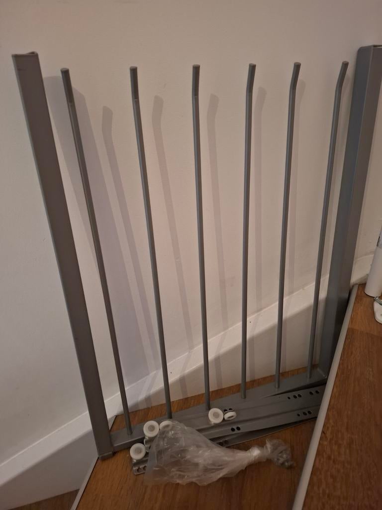IKEA PAX Uitschuifbaar Rek voor Kledingkast, Ophalen, Met plank(en), Minder dan 50 cm, Zo goed als nieuw