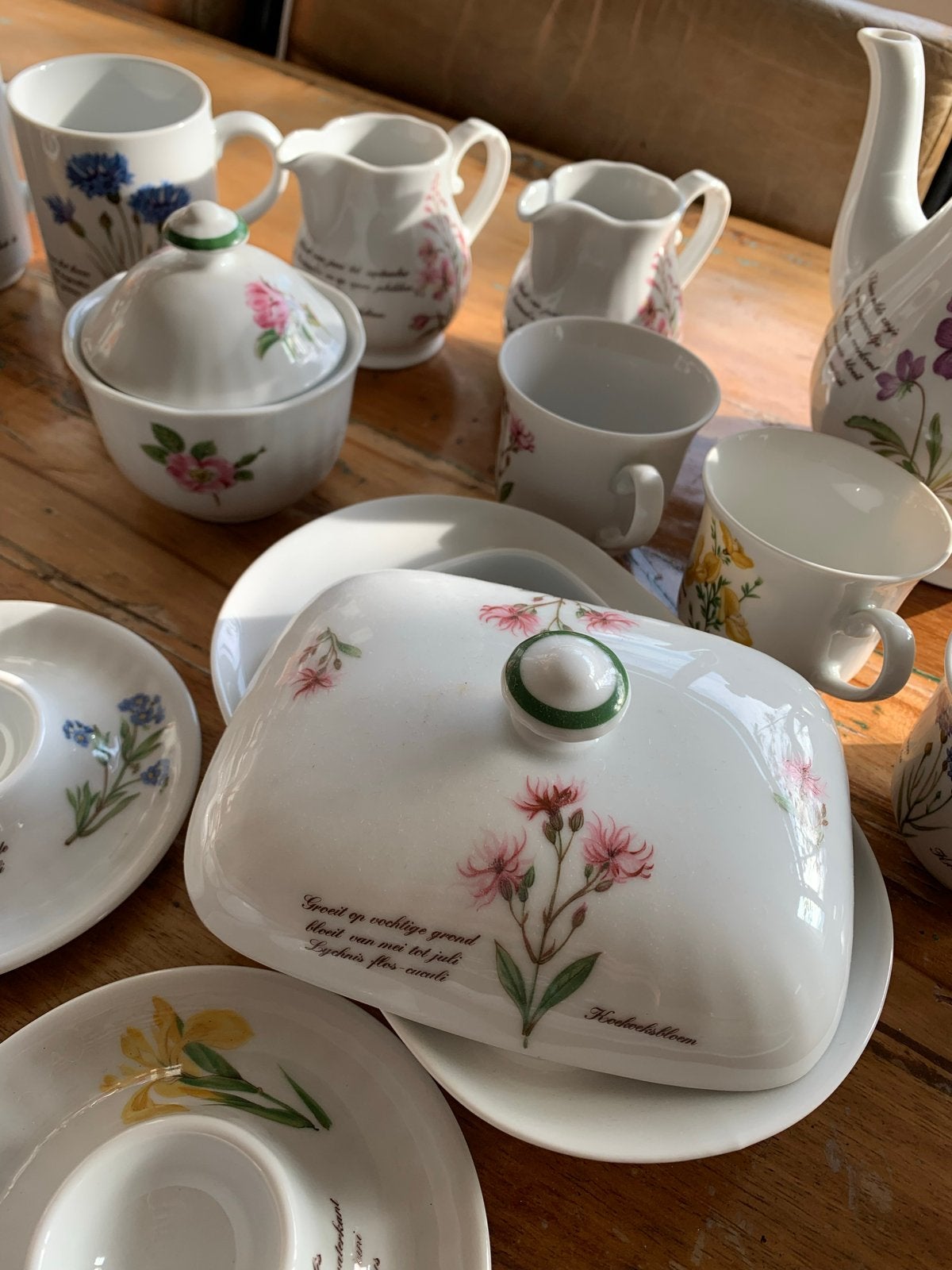 Exclusief Libelle Porselein Servies - met Bloemen, Gebruikt, Overige merken, Vintage, Ophalen of Verzenden