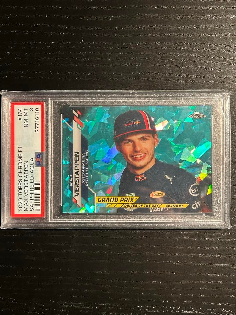 2020 Topps Chrome F1 Max verstappen Sapphire Aqua PSA 8, Ophalen of Verzenden, Zo goed als nieuw, Formule 1