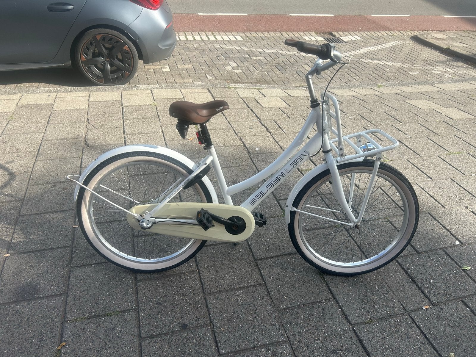 Kinderfiets 24 inch met 3 versnellingen en nieuwe onderdelen, Ophalen, Gebruikt, Golden lion 24inch kinderfiets, Terugtraprem