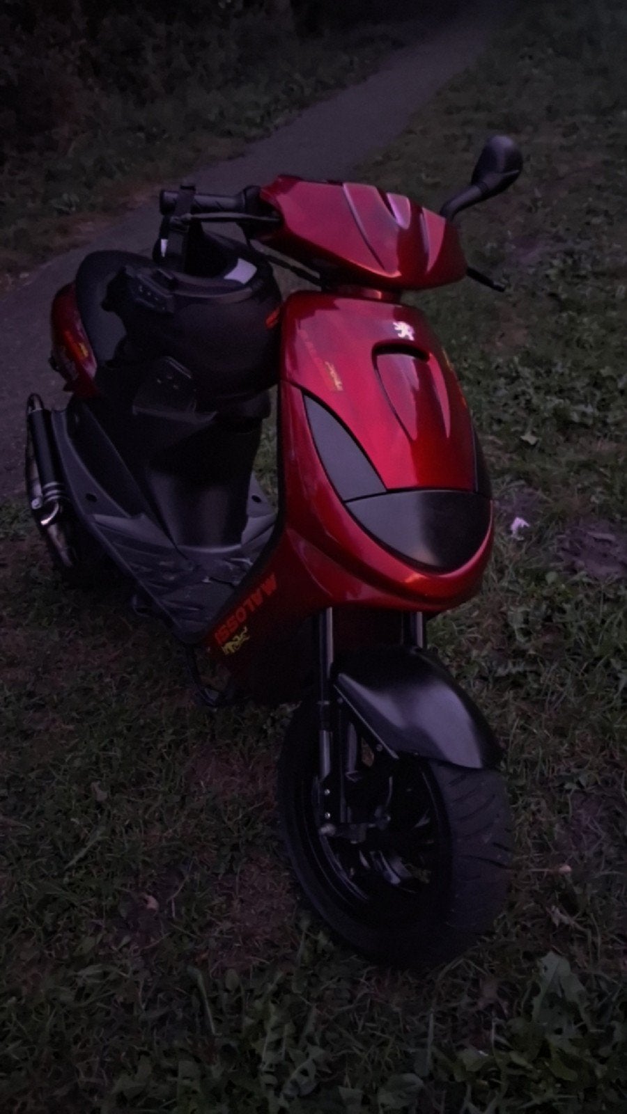 Peugeot vivacity 2005 70cc airsal., Ophalen, Tweetakt, 70 cc, Zo goed als nieuw
