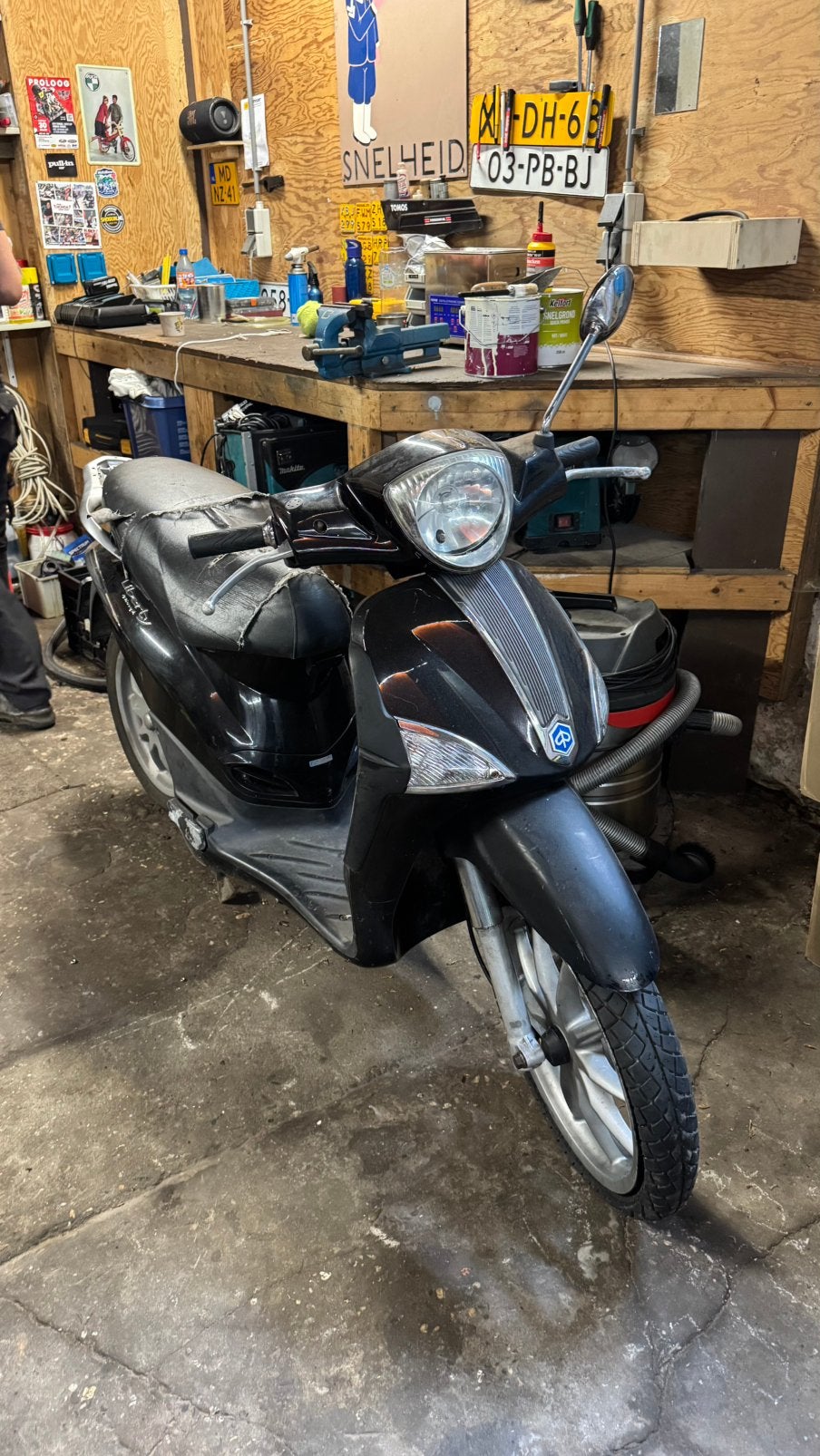 Piaggio liberty 50cc 4takt, Fietsen en Brommers, Snorfietsen en Snorscooters, Ophalen, Zo goed als nieuw, Benzine, Piaggio