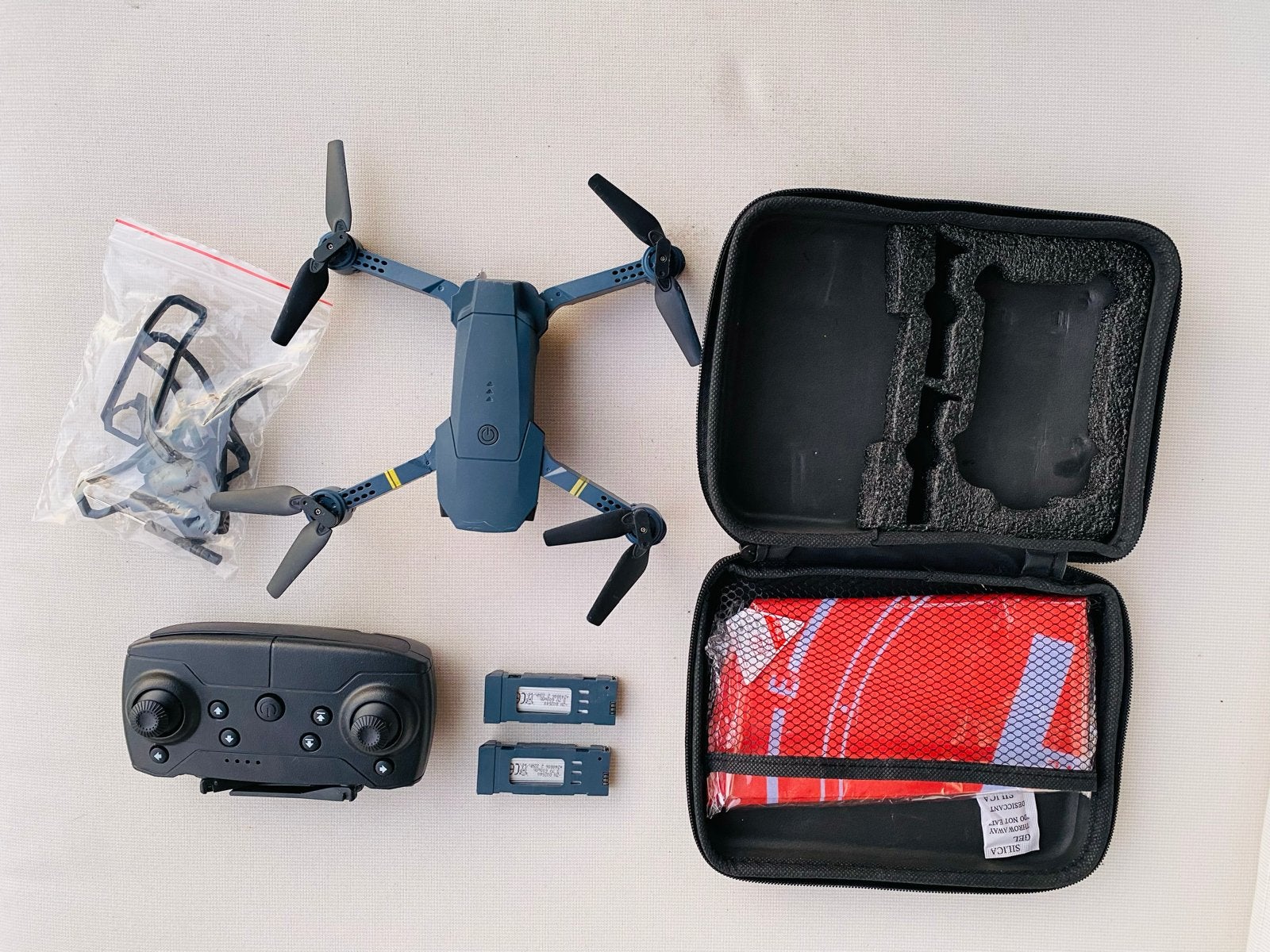 Logivision Opvouwbare Drone met Camera en Extra Accu's, Audio, Tv en Foto, Drones, Zo goed als nieuw, Cameradrone, Standaard kwaliteit