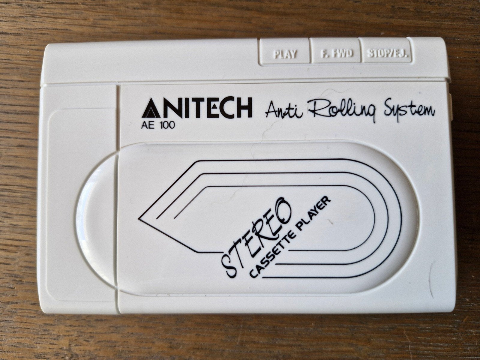 Anitech AE 100 Stereo Cassette Player me Anti Rolling System, Ophalen of Verzenden, Walkman