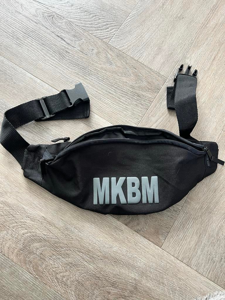 Zwarte heuptas met 'MKBM' logo, Ophalen of Verzenden, Zo goed als nieuw