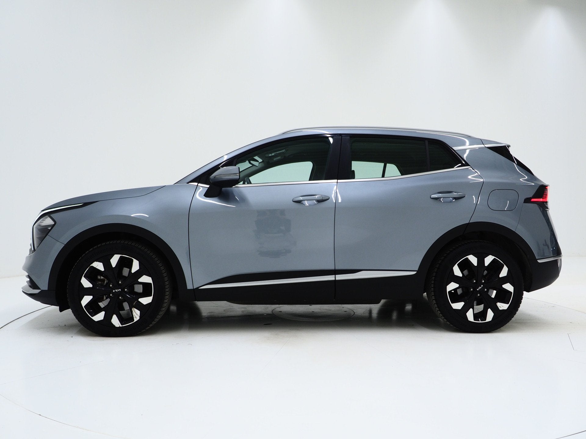 Kia Sportage 1.6 T-GDi Plug-in Hybrid AWD | Adaptive Cruise, Auto's, Automaat, Stof, Gebruikt, Zwart