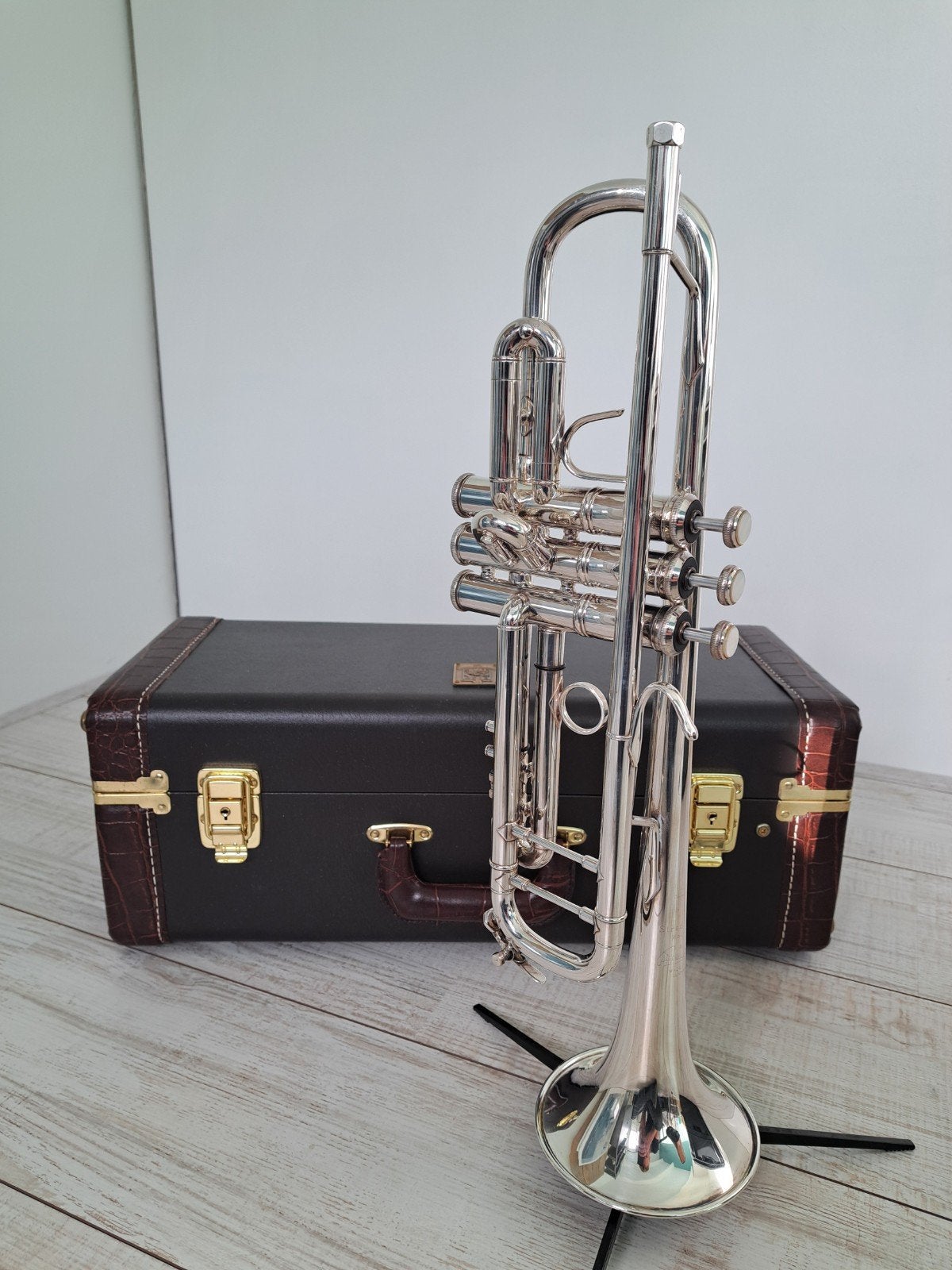 Bes Trompet Stradivarius 37 ML Vincent Bach, Muziek en Instrumenten, Ophalen, Zo goed als nieuw, Bes-trompet, Met koffer