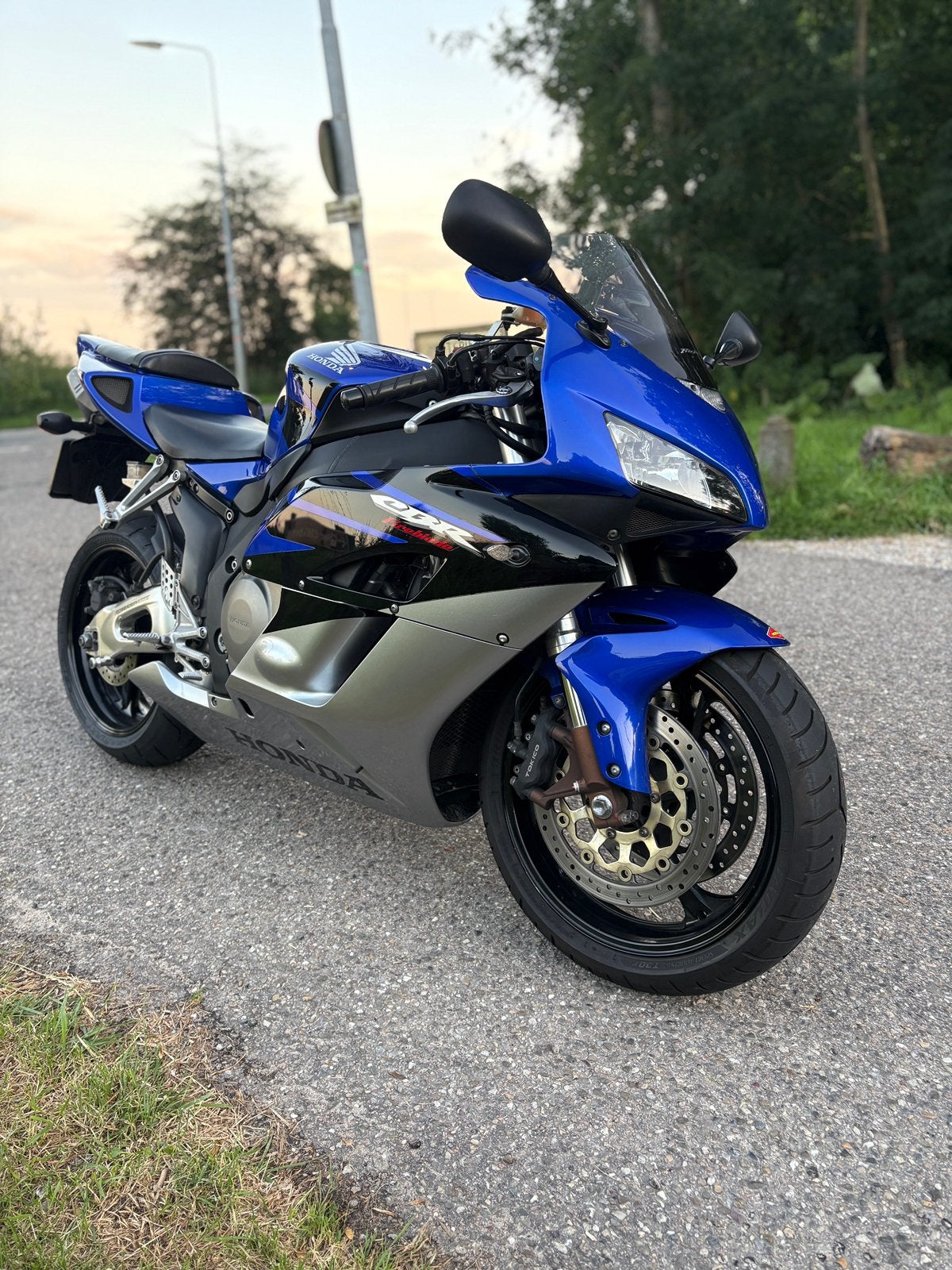 Honda cbr1000rr 2005 A2/35KW!, Ophalen