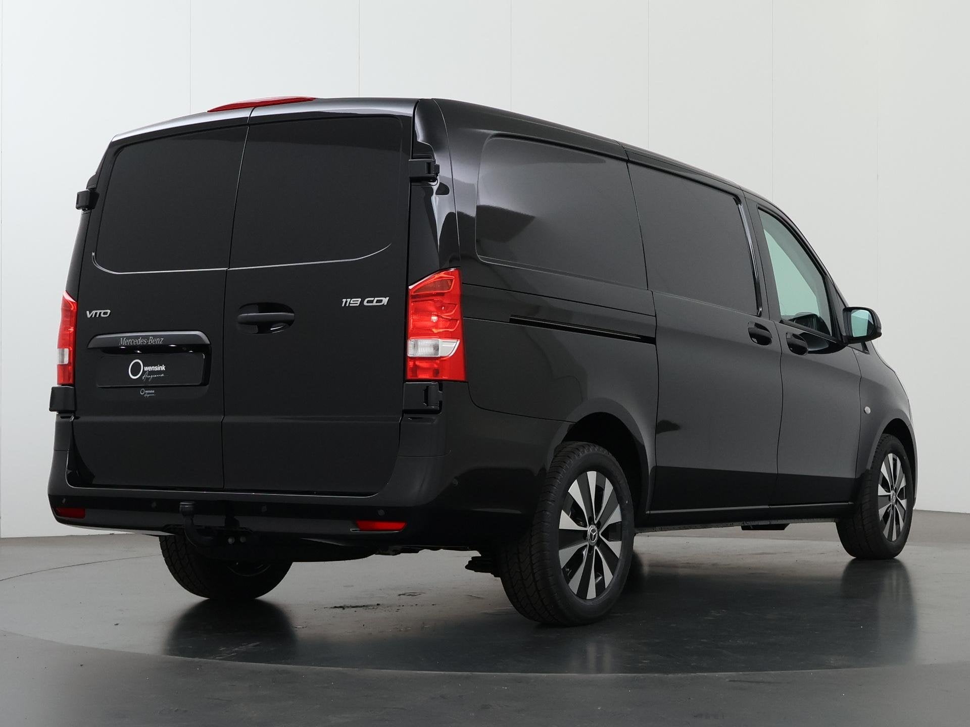 Mercedes-Benz Vito Bestelwagen 119 CDI L2 SELECT | 360 camer, Auto's, Automaat, Euro 6, Automatische klimaatregeling, 2500 kg