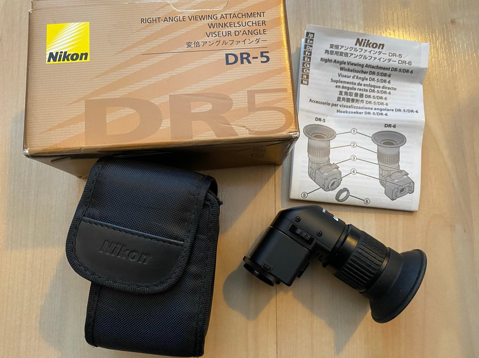 Nikon DR-5 Hoekzoeker - Perfect voor macrofotografie, Nikon, Overige typen, Ophalen of Verzenden, Zo goed als nieuw