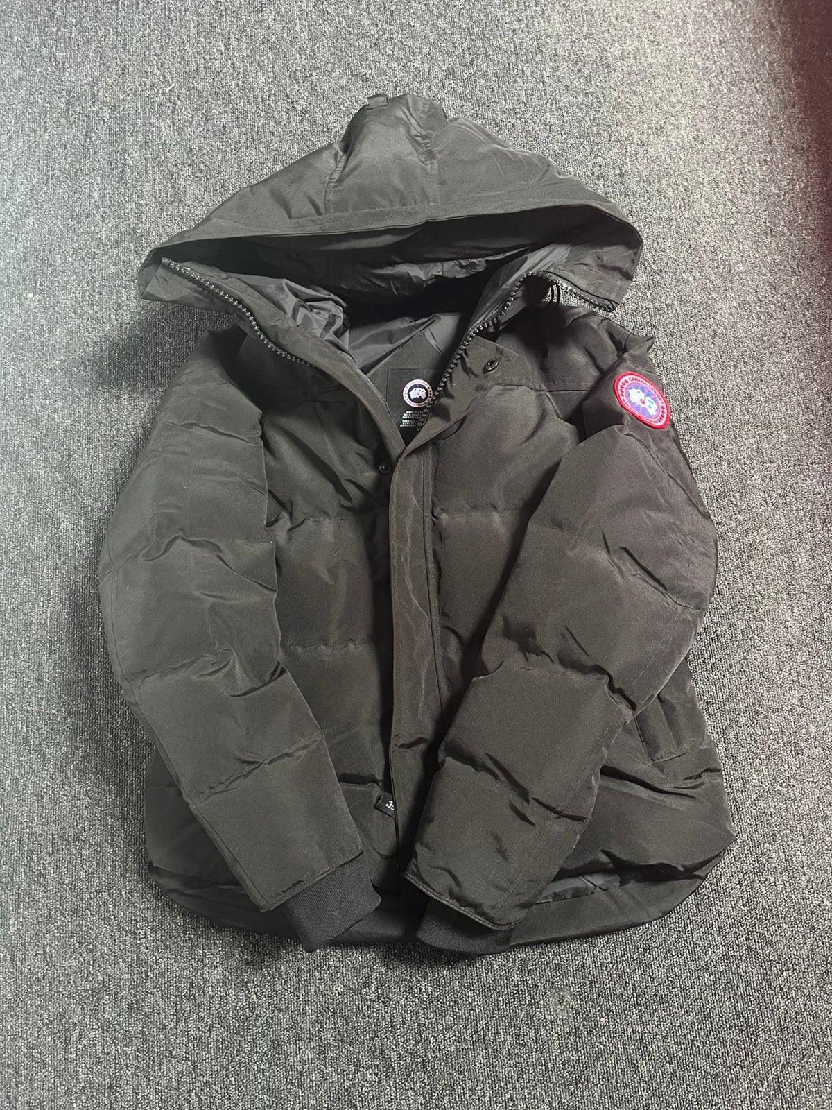 Canada Goose MacMillan Zwart, Ophalen of Verzenden, Zo goed als nieuw, Maat 48/50 (M), Zwart