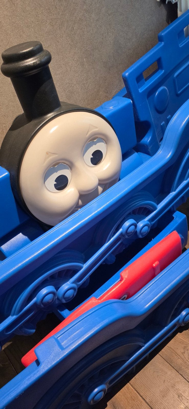 Thomas de Trein Kinderbed - Perfect voor jonge fans!, Kinderen en Baby's, Ophalen, Gebruikt