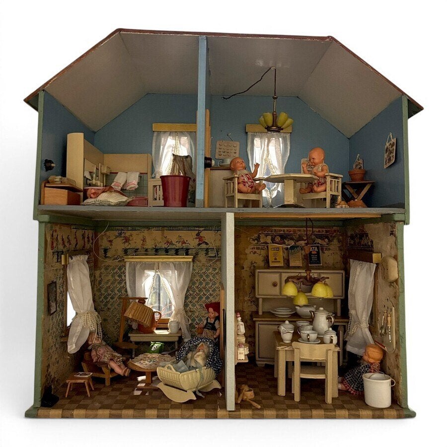 Jaren ‘60 poppenhuis met inhoud, Verzamelen, Ophalen of Verzenden, Gebruikt, Poppenhuis