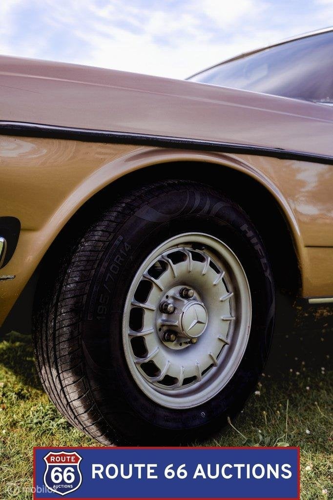 Mercedes-Benz 280 E | 1976 | Route 66 Auctions, Auto's, Overige carrosserieën, Zwart, Mercedes-Benz, Bedrijf