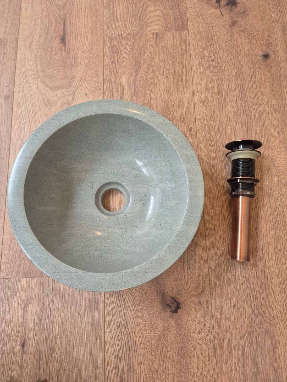 Waskom 12x30 cm compleet met stop, rubbers en aansluiting, Ophalen of Verzenden, Zo goed als nieuw, Steen, Wastafel