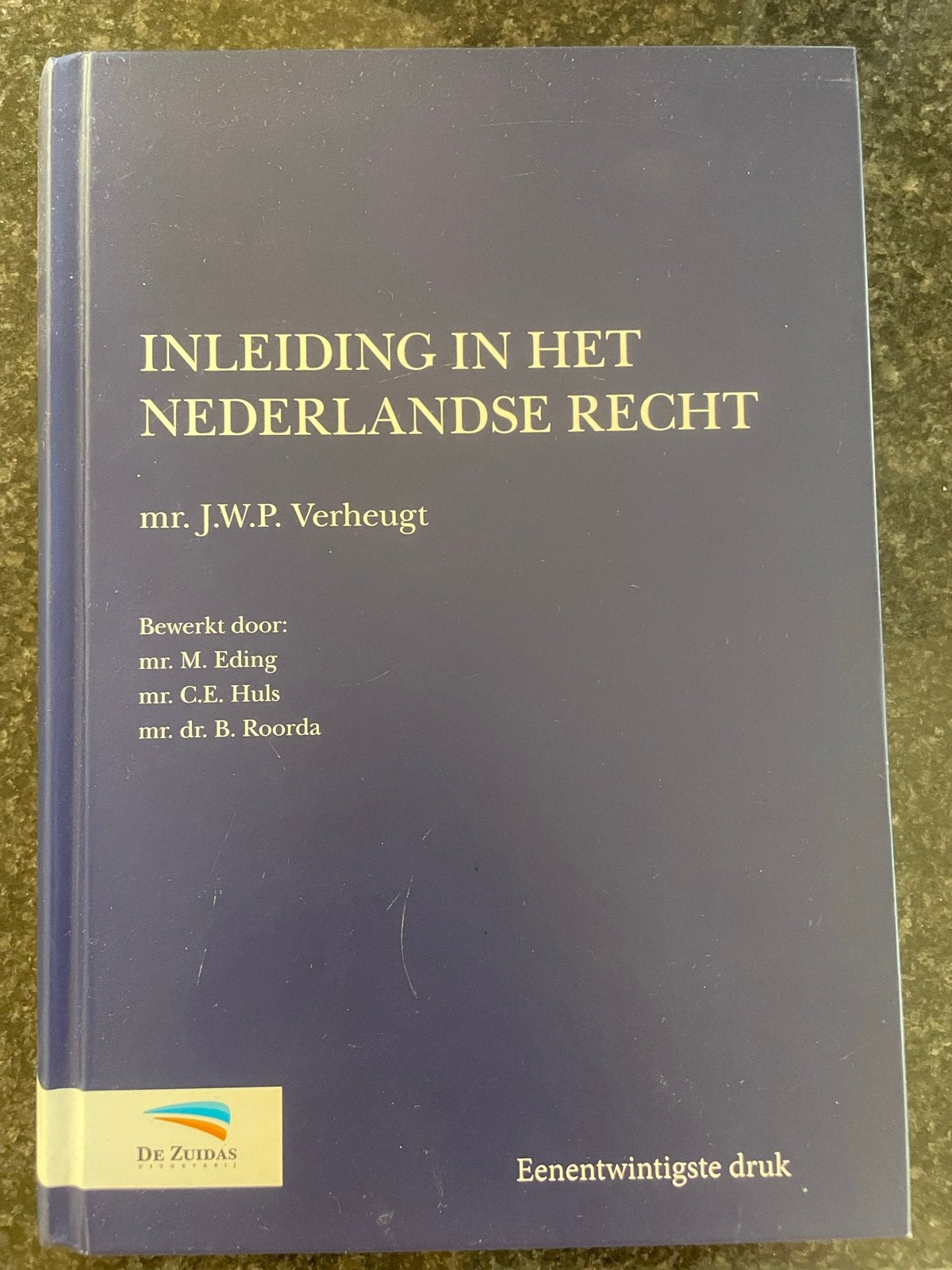 Inleiding in het Nederlandse Recht - mr. J.W.P. Verheugt, Ophalen of Verzenden, Gamma, Zo goed als nieuw, HBO