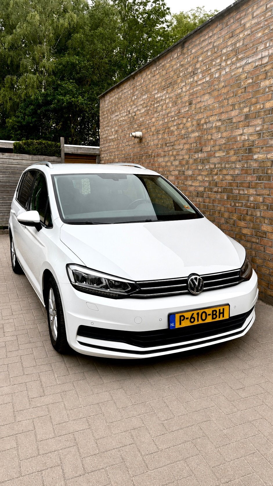 Volkswagen Touran 2018 - 1.4 TSI - 7 p. + 4 w.b (alu.velgen), 4 cilinders, 7 stoelen, Wit, 19 km/l