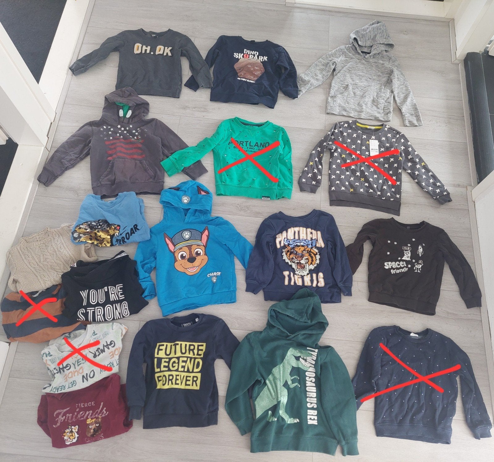 truien maat 110 jongen 110/116 trui sweater sweaters, Ophalen of Verzenden, Zo goed als nieuw, Jongen, Trui of Vest