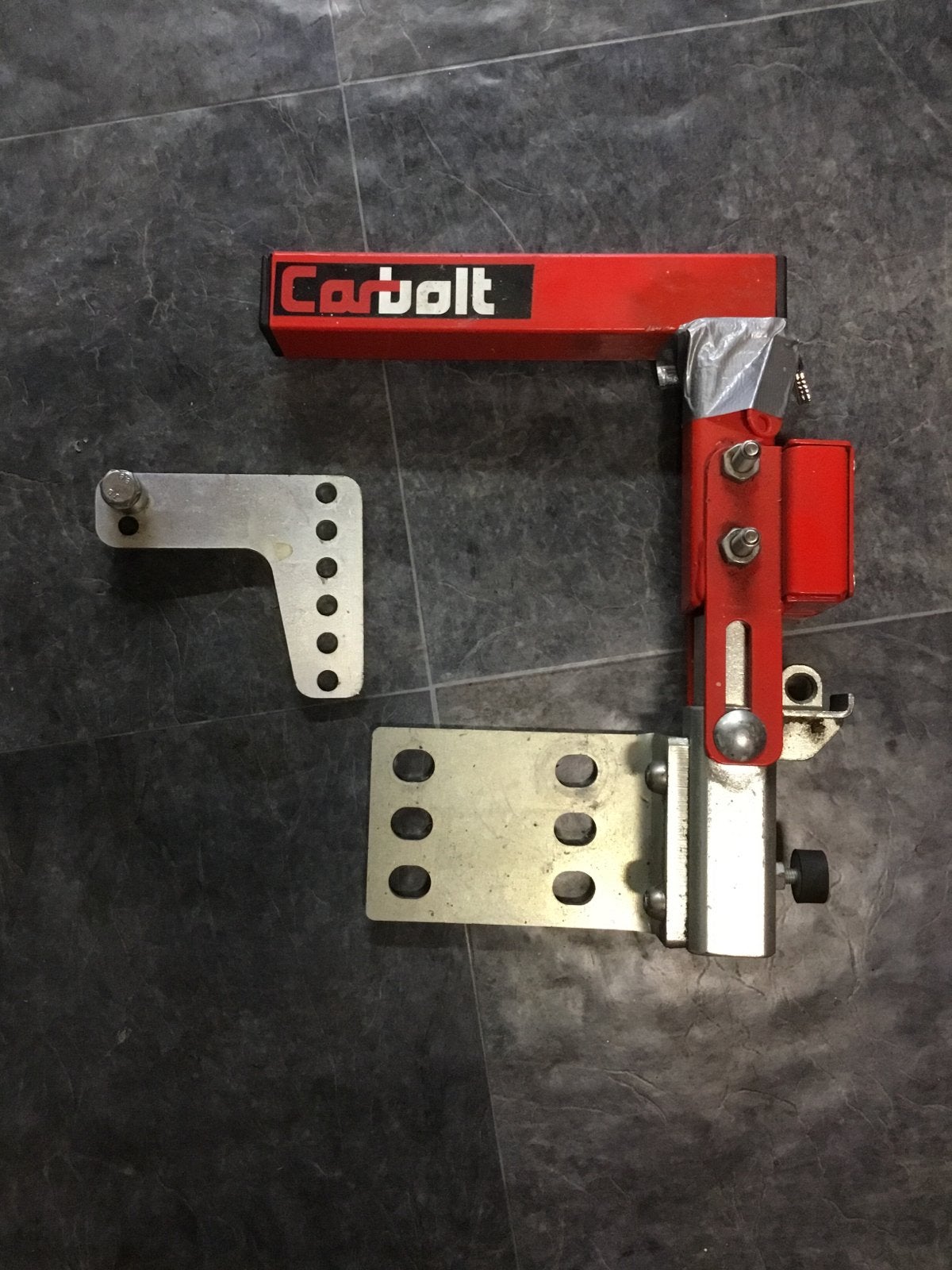 Carbolt dissel slot voor aanhanger of caravan, Ophalen, Gebruikt