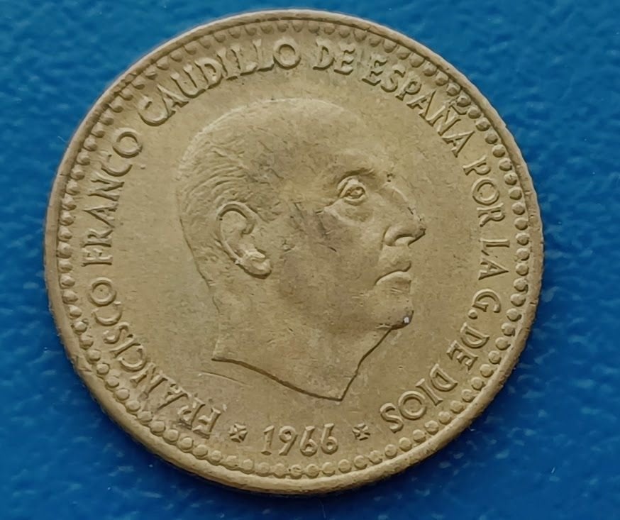 Spanje 1 peseta 1966 (1974), Postzegels en Munten, Ophalen of Verzenden, Overige landen, Losse munt