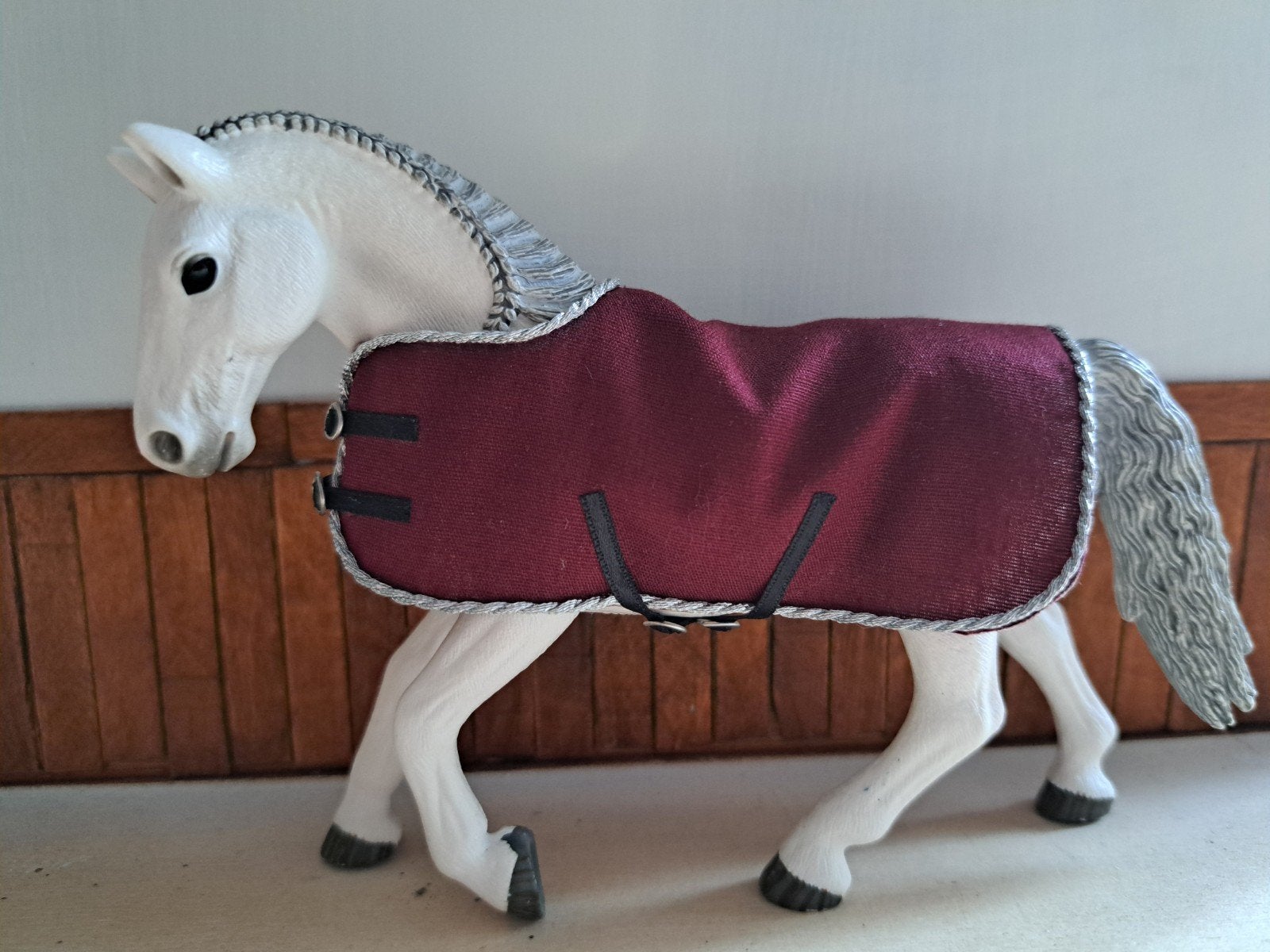 schleich deken bordeaux zilver, Dieren en Toebehoren, Ophalen of Verzenden