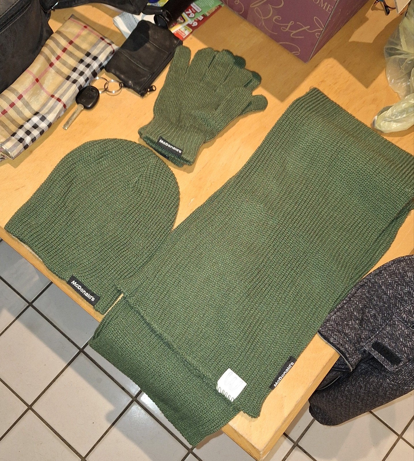 SPLINTERNIEUWE ORIGINELE LIMITED EDITION MC DONALDS WINTERSE, Overige typen, Nieuw, Overige maten, Ophalen of Verzenden