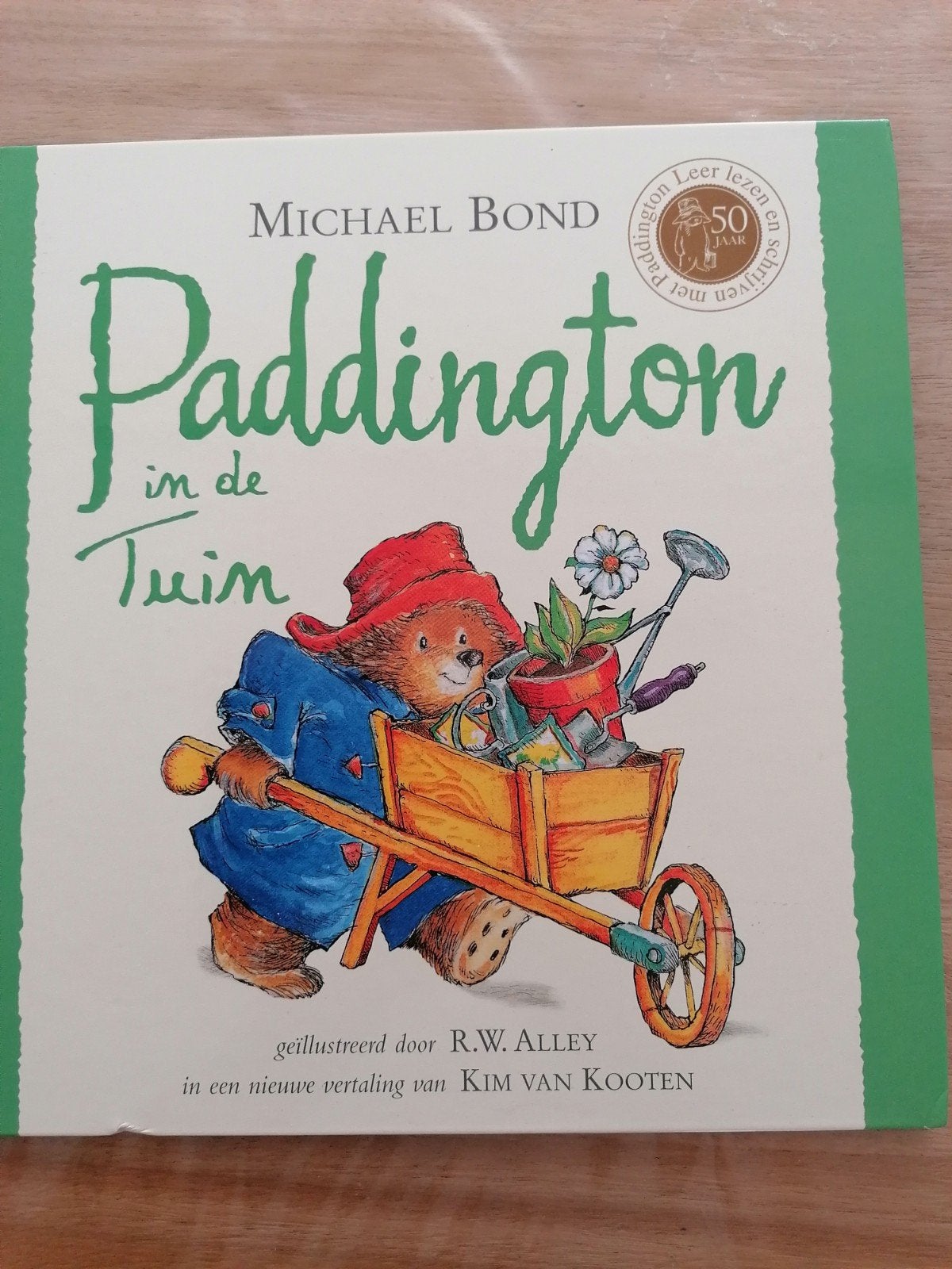 Paddington in de Tuin - Douwe Egberts editie, Ophalen of Verzenden, Gelezen, Michael Bond, Fictie algemeen