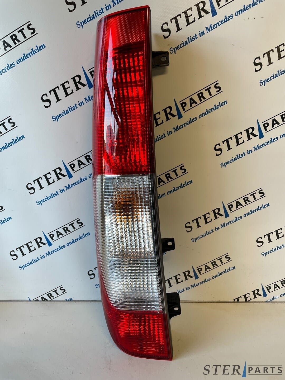 Achterlicht links Mercedes-Benz Vito/Viano W639 A 6398201664, -, Nieuw, Ophalen of Verzenden, -
