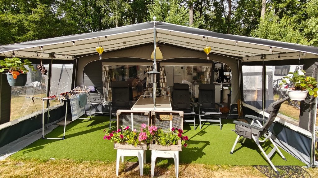 Burstner Ventana Avantgarde 500 (Optioneel tent+luifel), Omvormbare zithoek, Rondzit, Particulier, Bürstner
