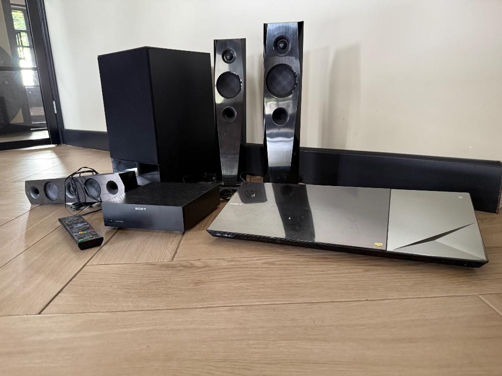 Sony Blue-Ray DISC/DVD home theatre system BDV-N7200W, Blu-ray-speler, 70 watt of meer, Ophalen of Verzenden, Zo goed als nieuw