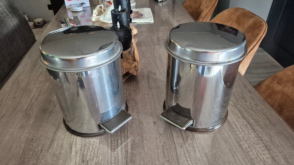 2x Brabantia pedaal emmers, Gebruikt, Met pedaal, Ophalen of Verzenden, Metaal
