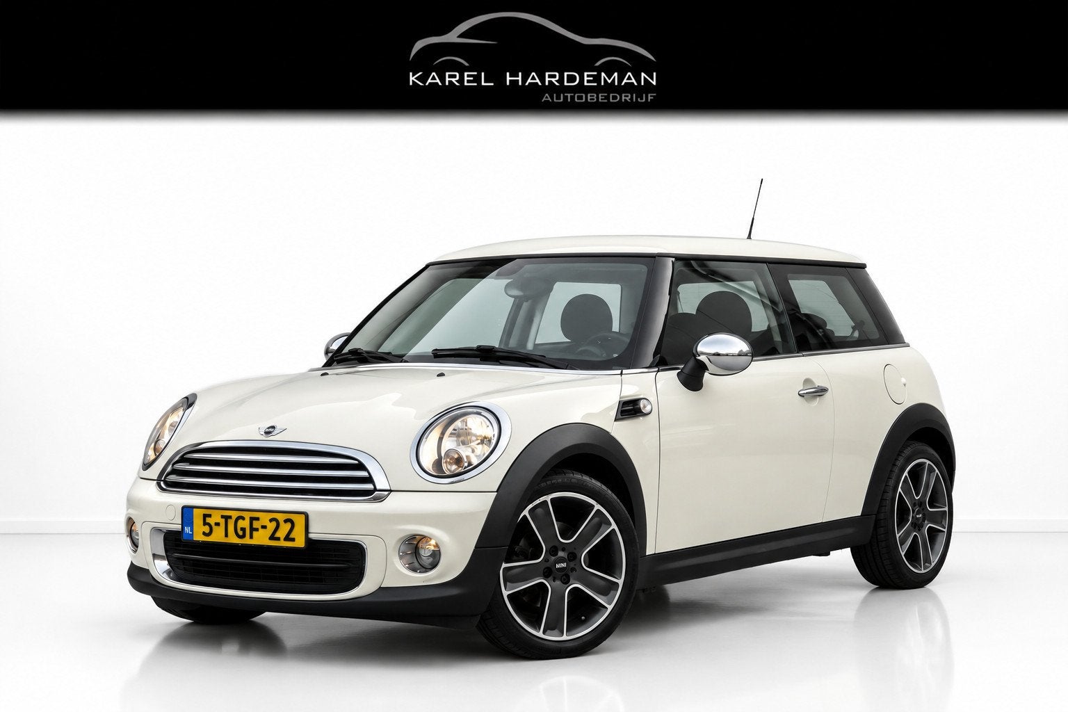 Mini 3-Deurs 1.6 One Chili | Navigatie | Bluetooth | Multifu, Auto's, Voorwielaandrijving, Gebruikt, 4 cilinders, 4 stoelen