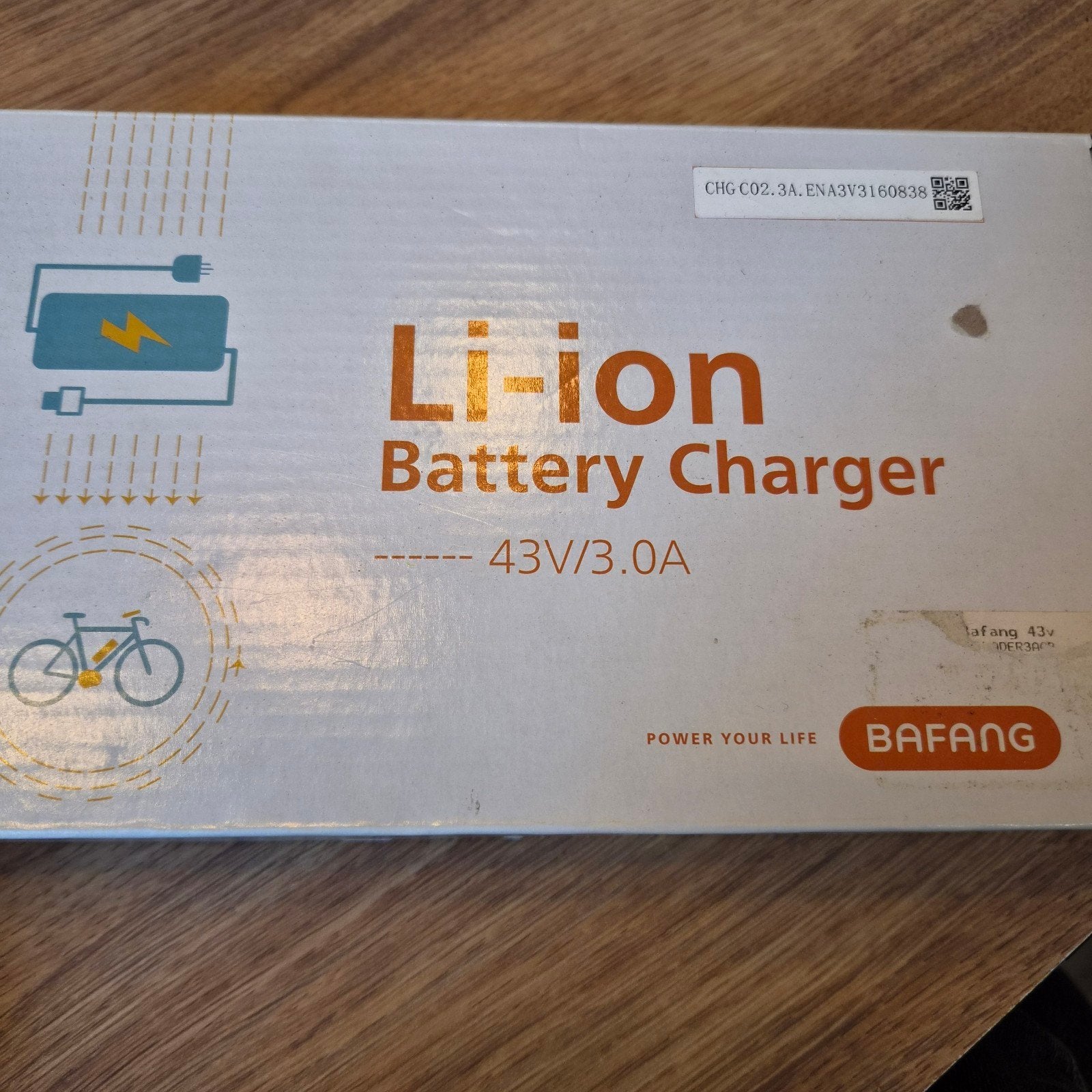 Bafang Li-ion Acculader 43V/3.0A - Zo goed als nieuw, Fietsen en Brommers, Zo goed als nieuw