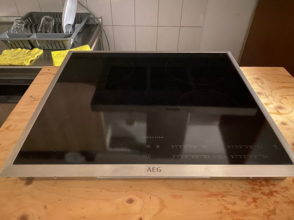 AEG inductie inbouw kookplaat met perilex stekker ........, Witgoed en Apparatuur, Kookplaten, Ophalen, 4 kookzones, Zo goed als nieuw