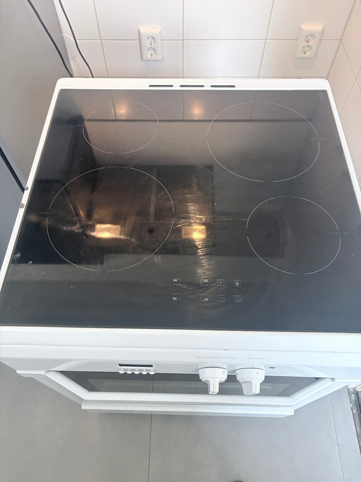 Vrijstaand Fornuis Kookplaat en Oven fase 2, Ophalen, 60 cm of meer, Keramisch, Grill