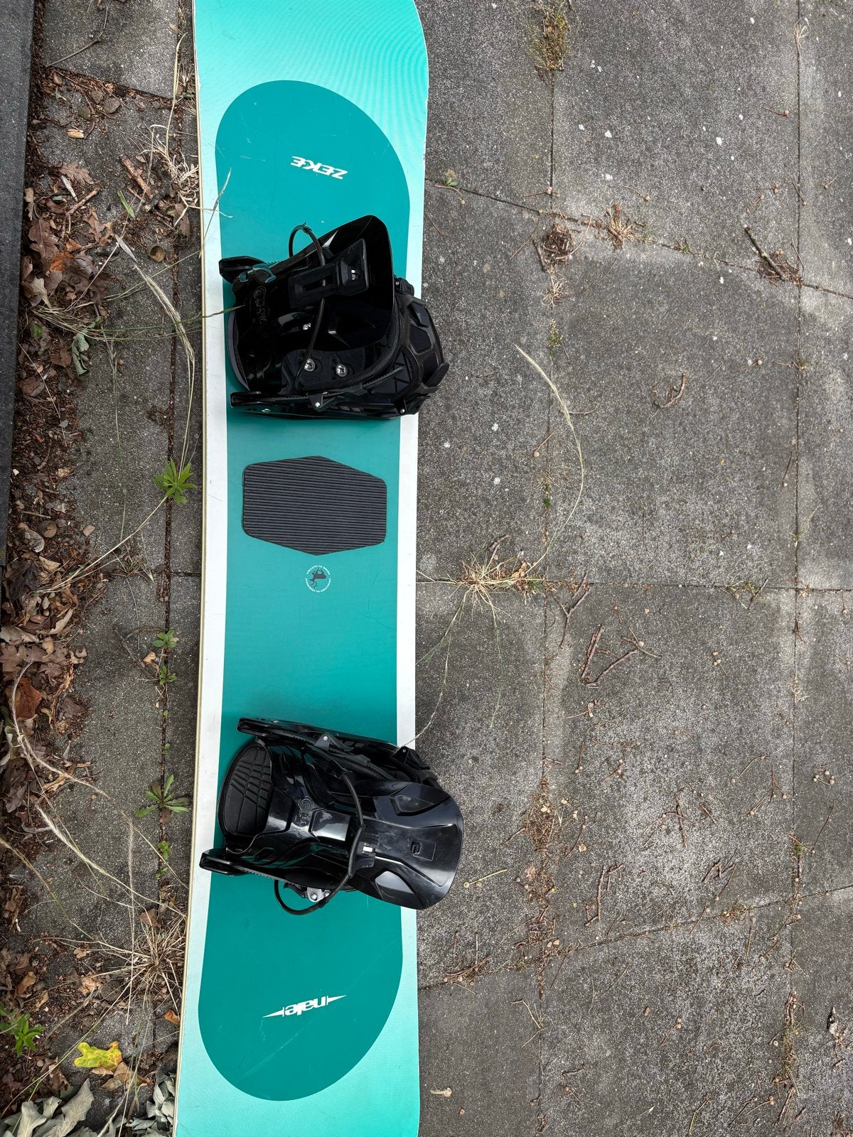Nale Zeké Snowboard 152cm met flow Bindingen maat M, Ophalen, Gebruikt, Board