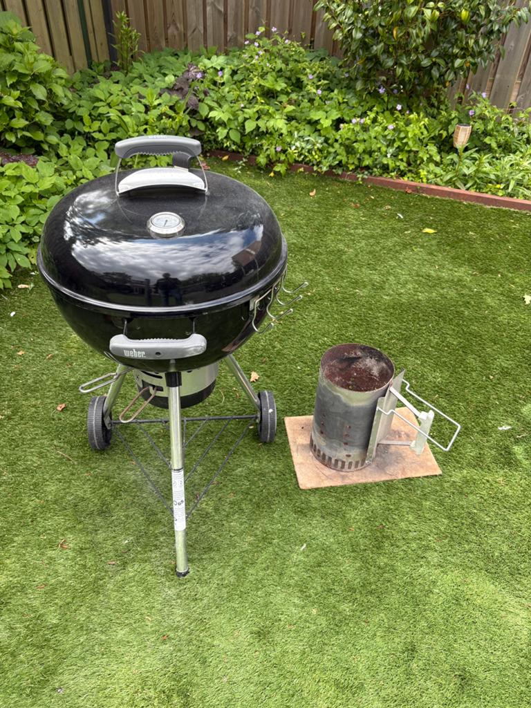 Weber Compact Kettle BBQ met brikettenstarter, Ophalen, Gebruikt, Met accessoires