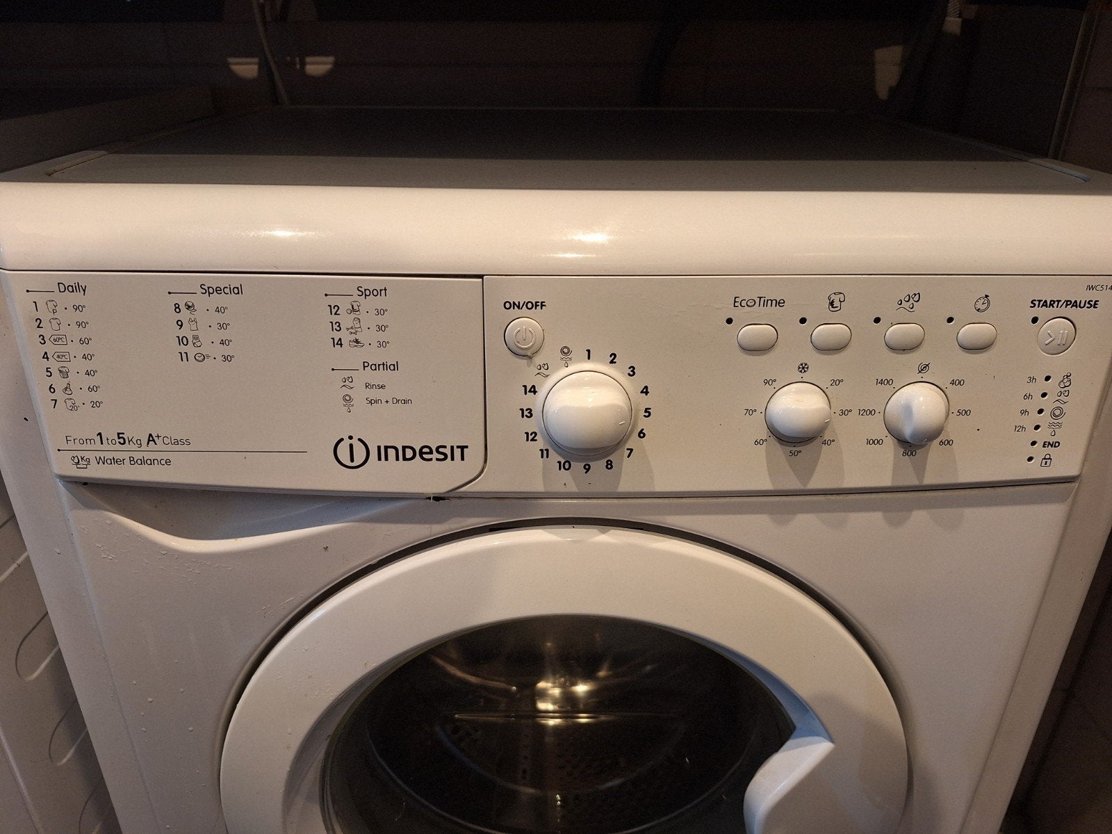 Indesit Wasmachine, gratis op te halen, Witgoed en Apparatuur, Wasmachines, Gebruikt, Voorlader, 4 tot 6 kg, 85 tot 90 cm, Minder dan 1200 toeren