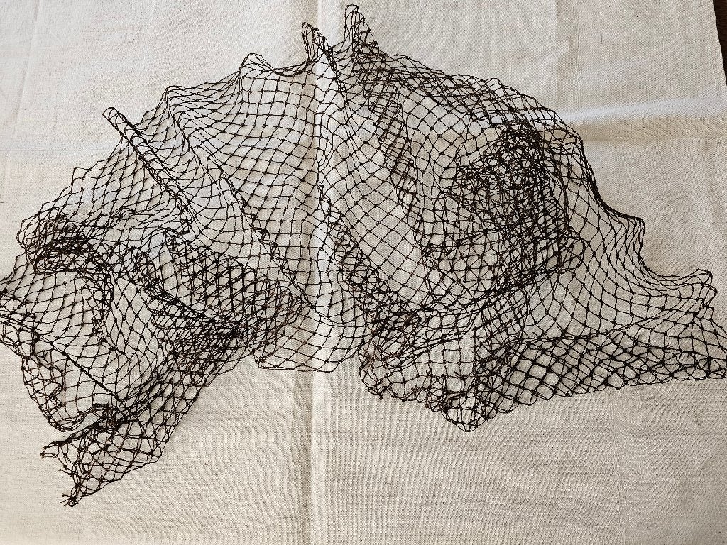 Oude Franse bruine VOILE voor hoeden / mesh tule grote mazen, Ophalen of Verzenden