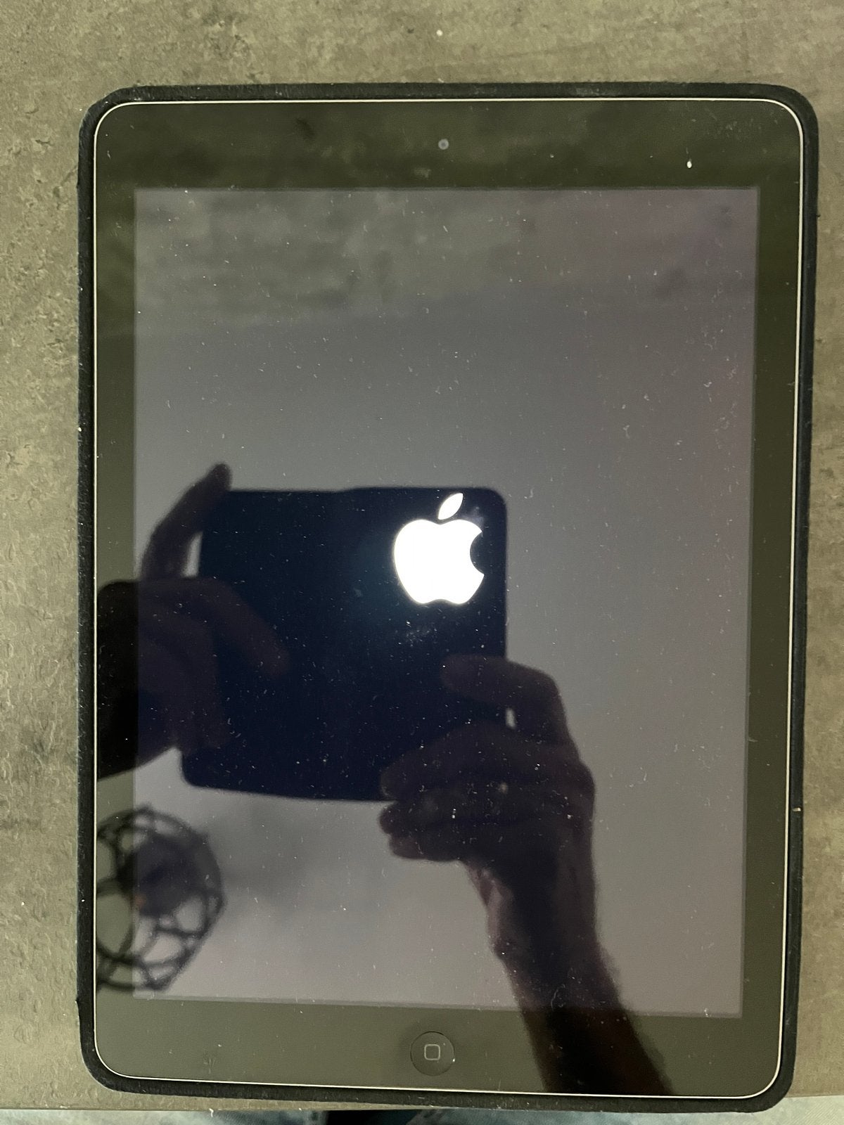 Apple iPad Air 16GB Wi-Fi, 10 inch, Apple iPad Air, Ophalen of Verzenden, Zo goed als nieuw