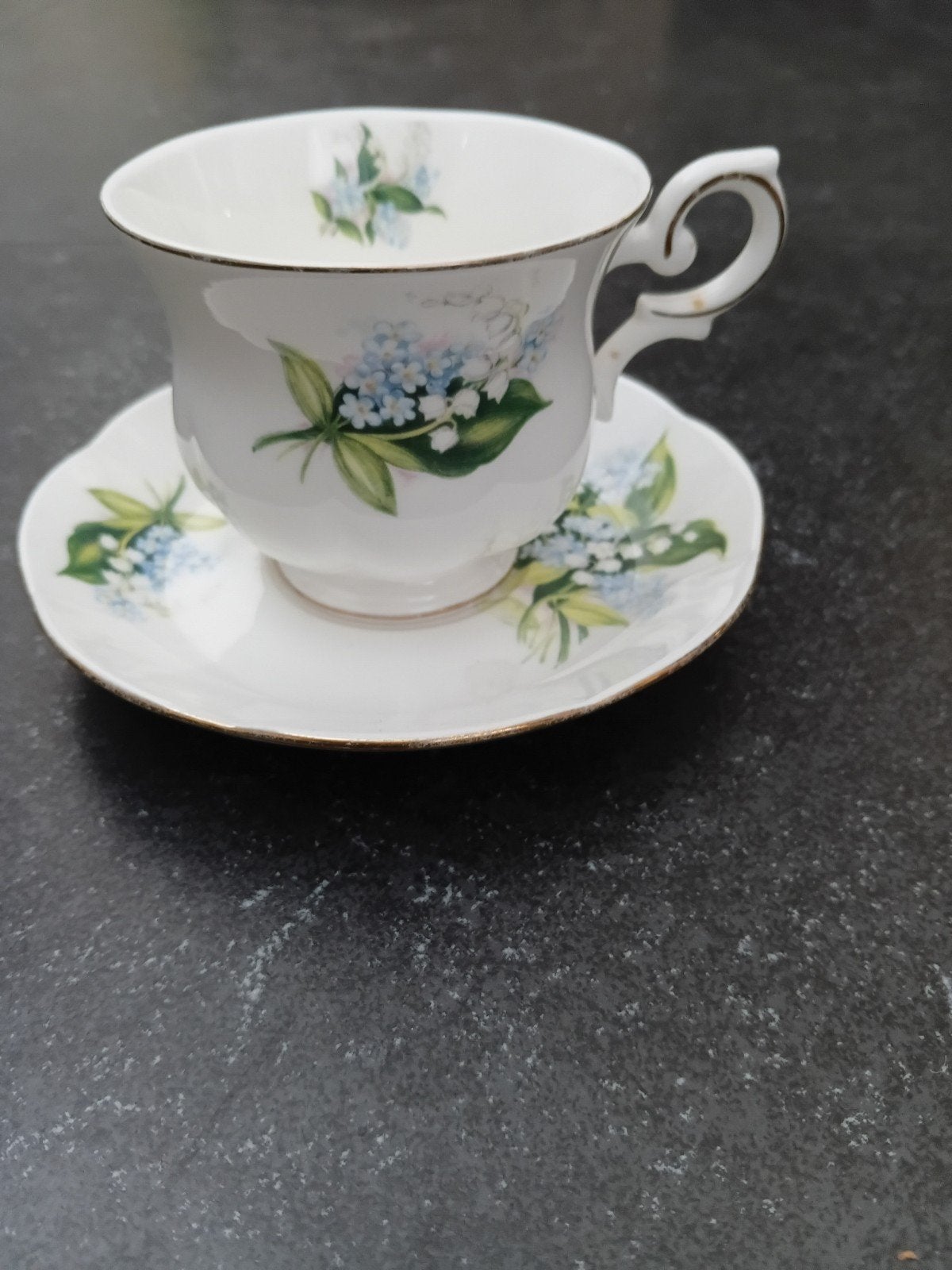 Royal Canterbury Kop en Schotel - Lelietje-van-dalen, Ophalen of Verzenden