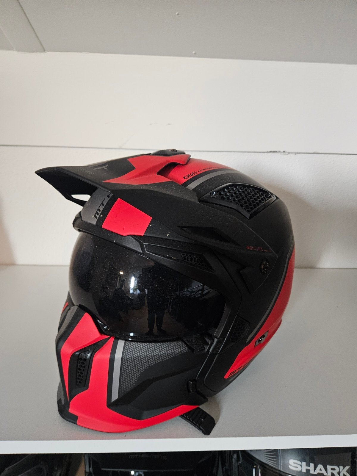 MT Helmets Streetfighter Twin 2XL - Zwart/Rood, Motoren, Kleding | Motorhelmen, Ophalen of Verzenden