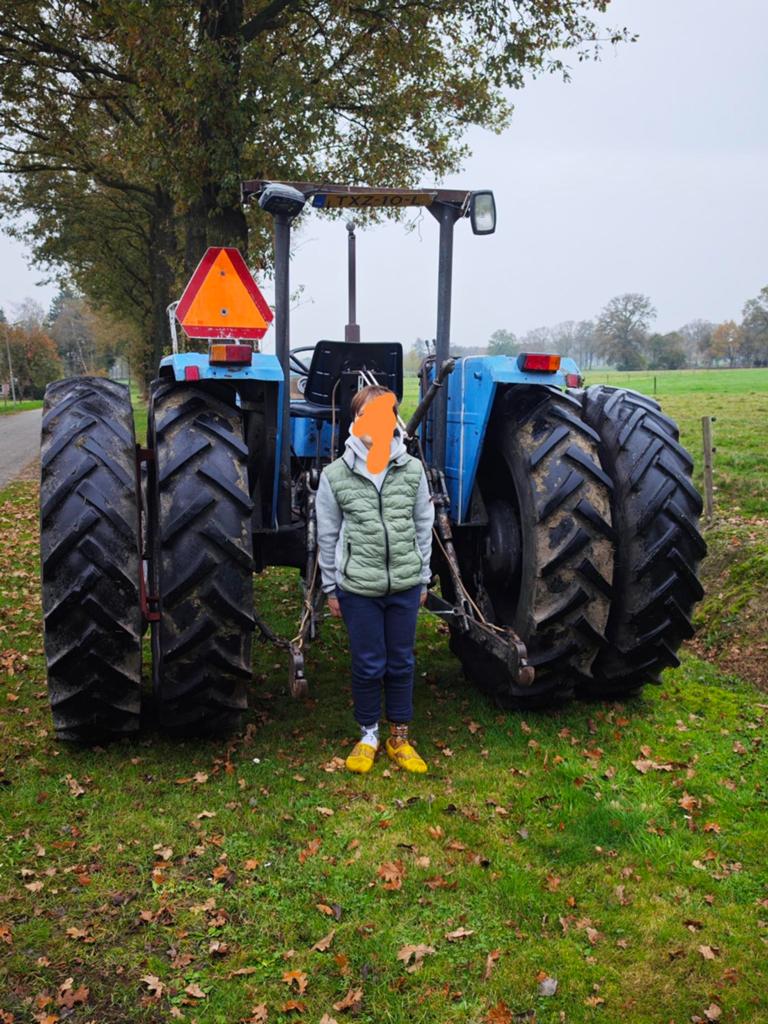 2x Landini 8500, schudder, hark, platte wagen, vlakker, Ophalen, Divers, Tot 2500, Divers