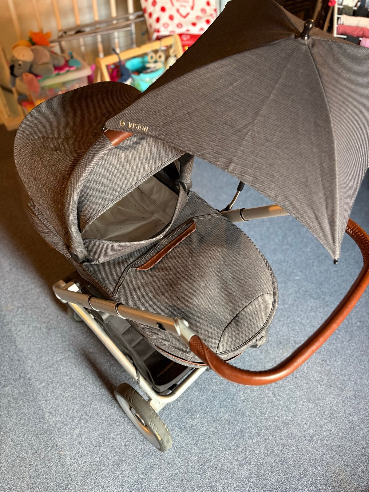 Mutsy Icon Vision kinderwagen met reiswieg en accessoires, Kinderen en Baby's, Ophalen, Gebruikt, Combiwagen, Mutsy
